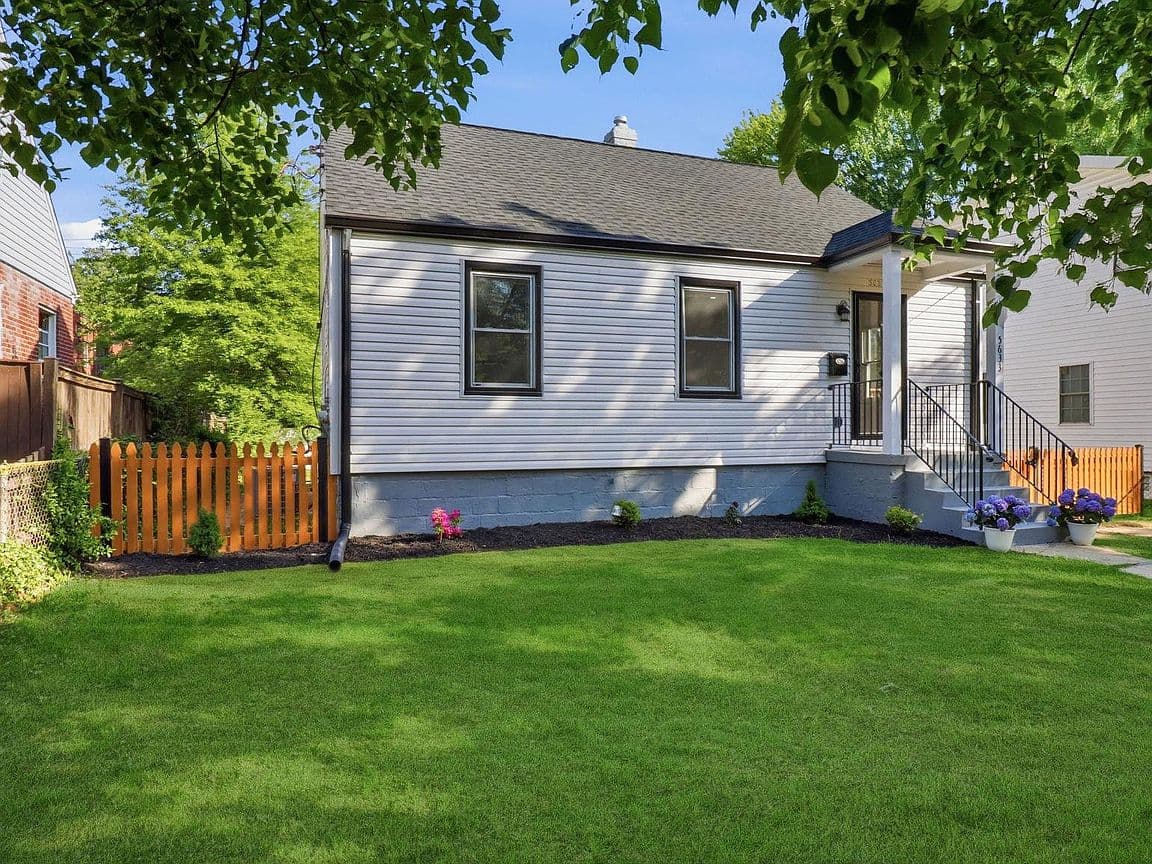 Primary listing photo