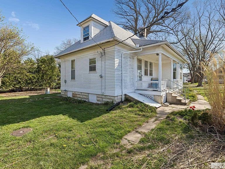 Listing photo 4