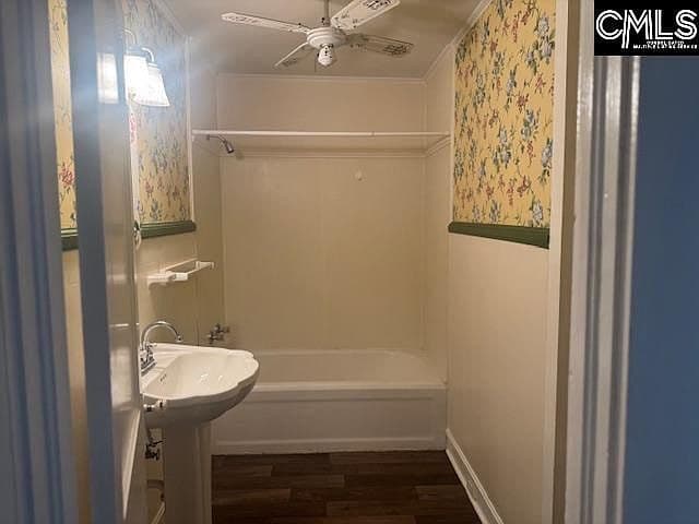 Listing photo 5
