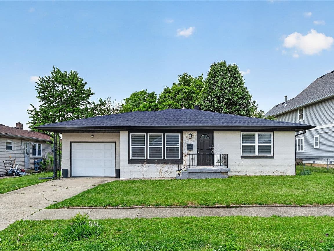Primary listing photo