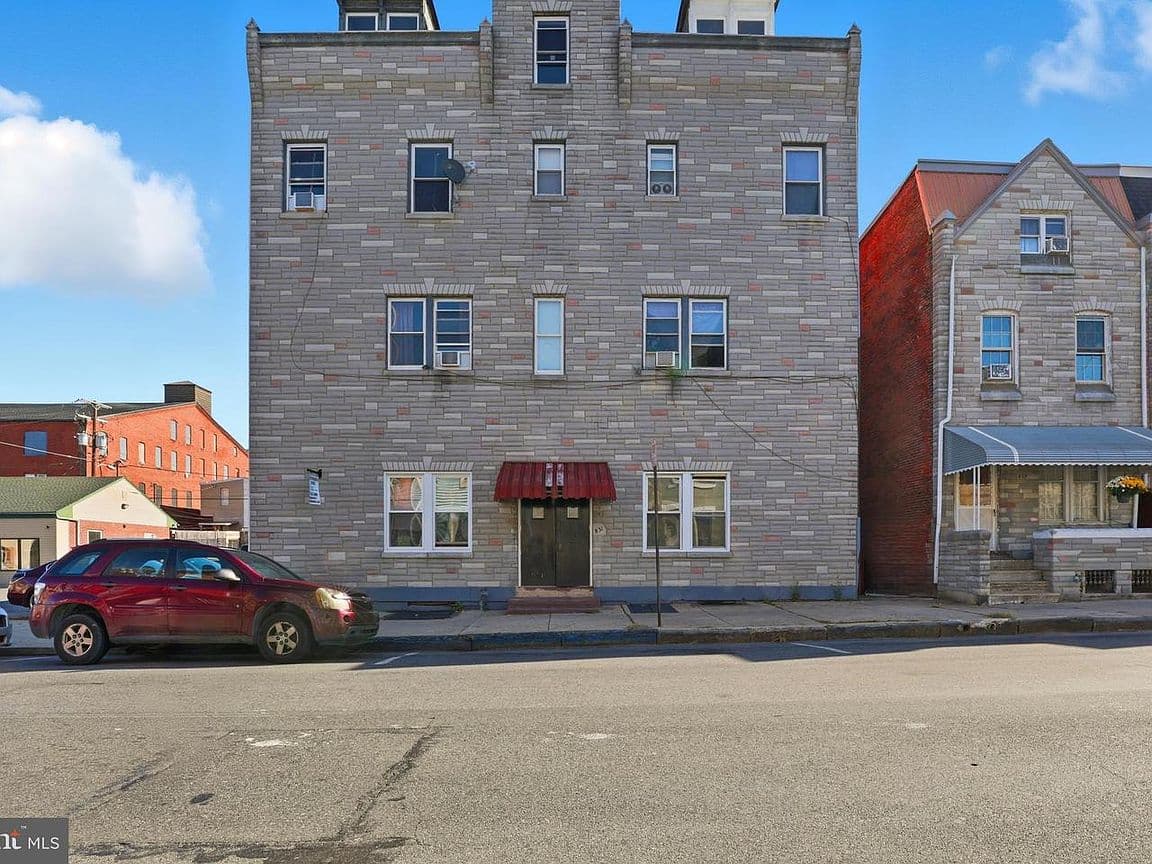 Primary listing photo