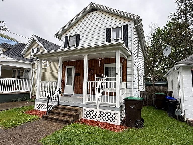 Listing photo 2
