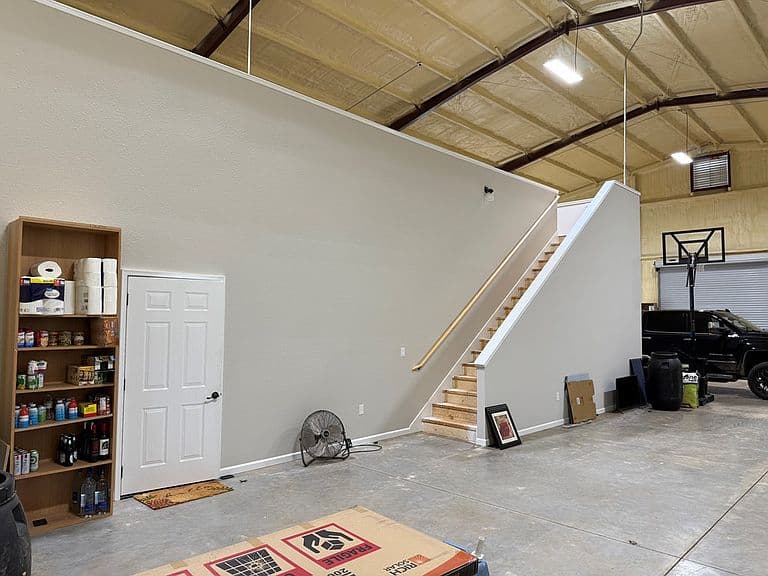 Listing photo 5