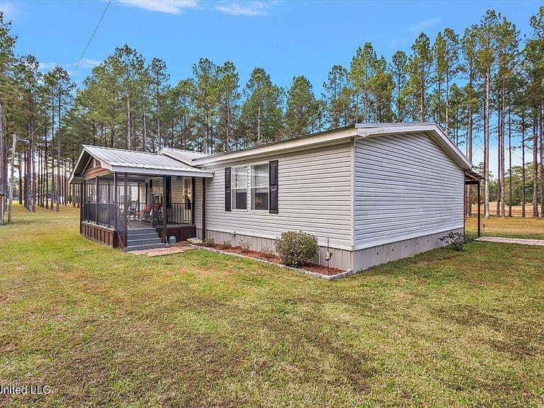Listing photo 4