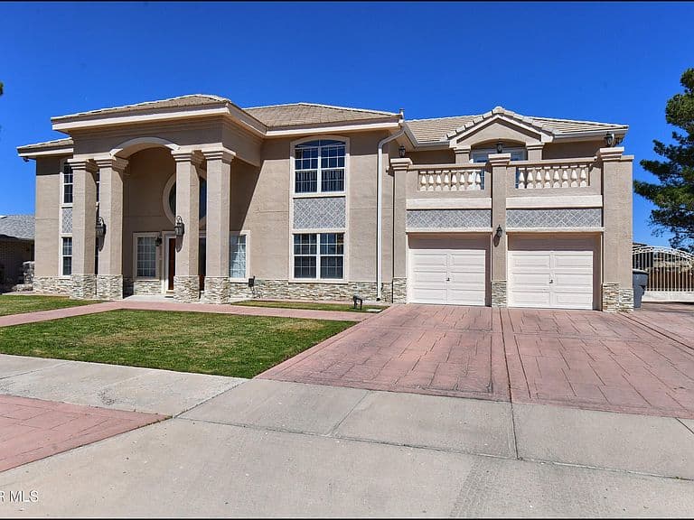 Listing photo 2