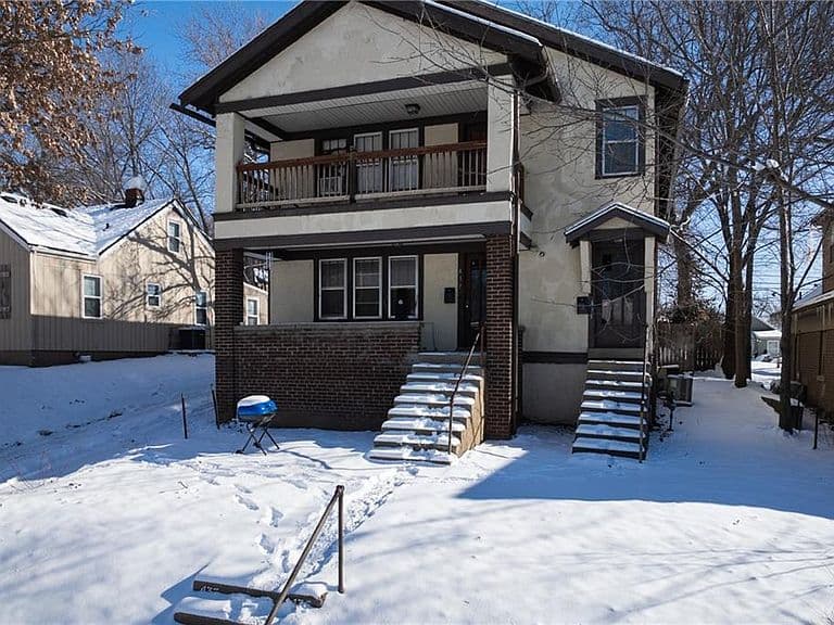 Listing photo 3