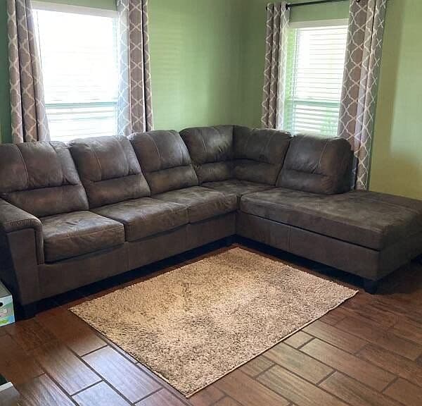 Listing photo 5