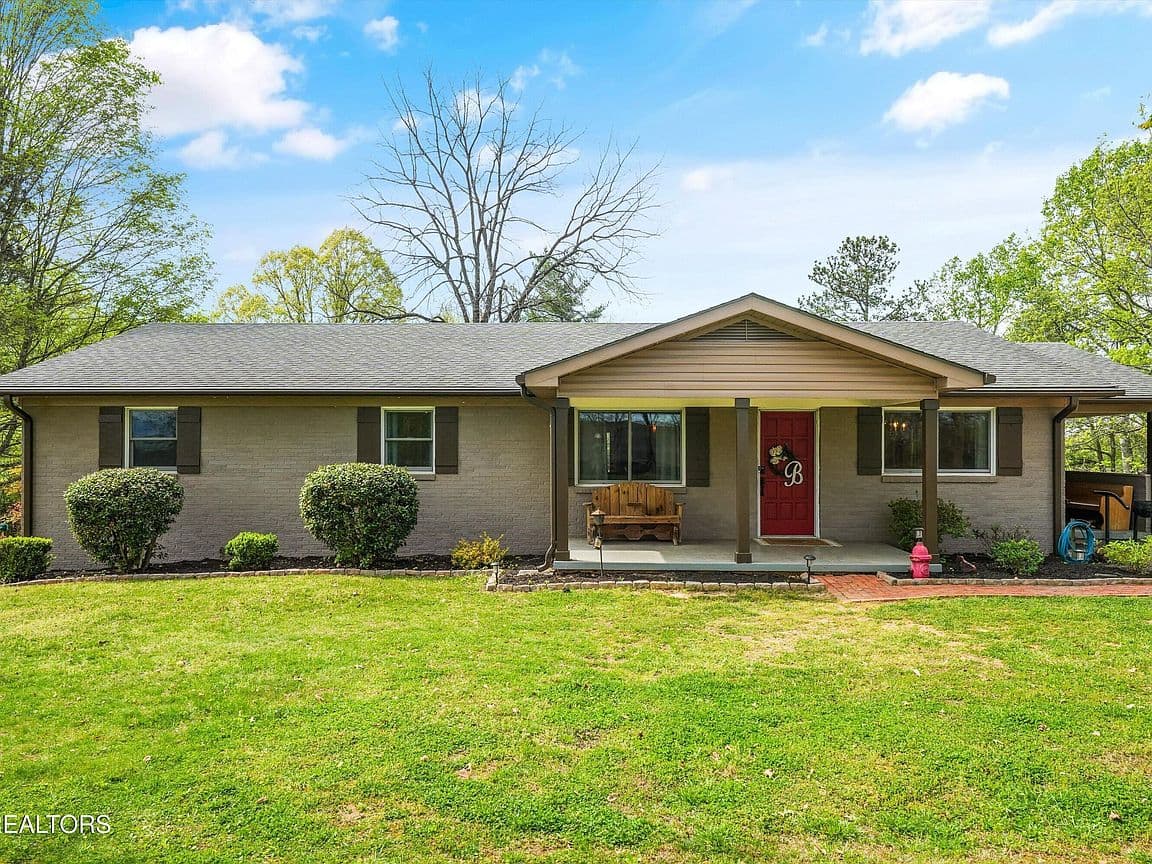 Primary listing photo