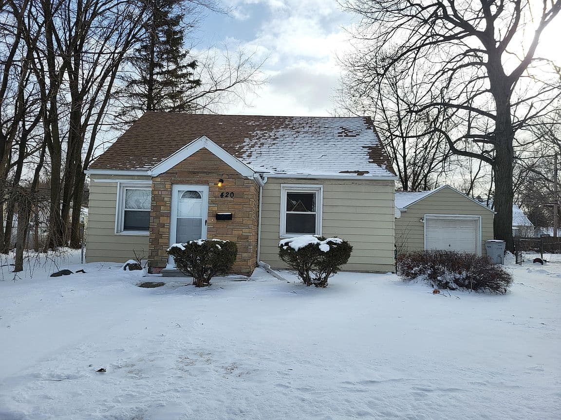 Primary listing photo