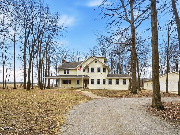 Listing photo 4