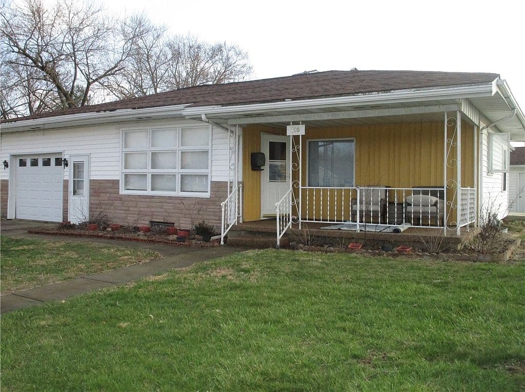 Primary listing photo