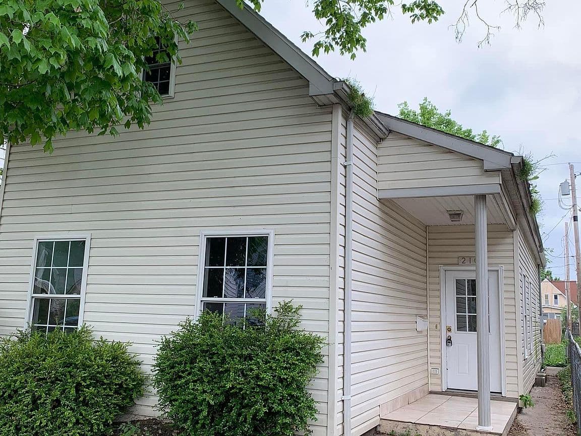 Primary listing photo