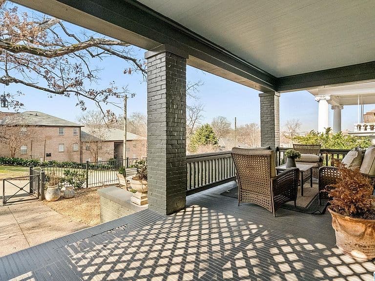 Listing photo 4