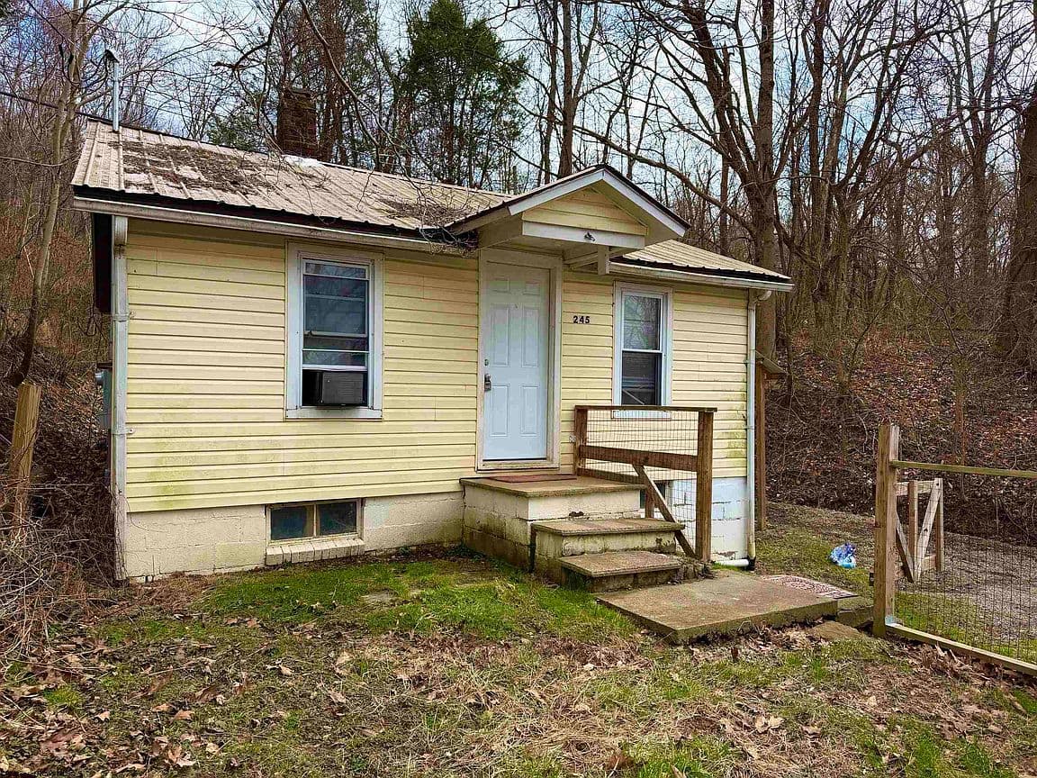 Primary listing photo