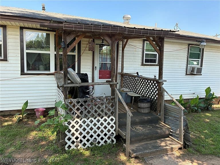 Listing photo 5