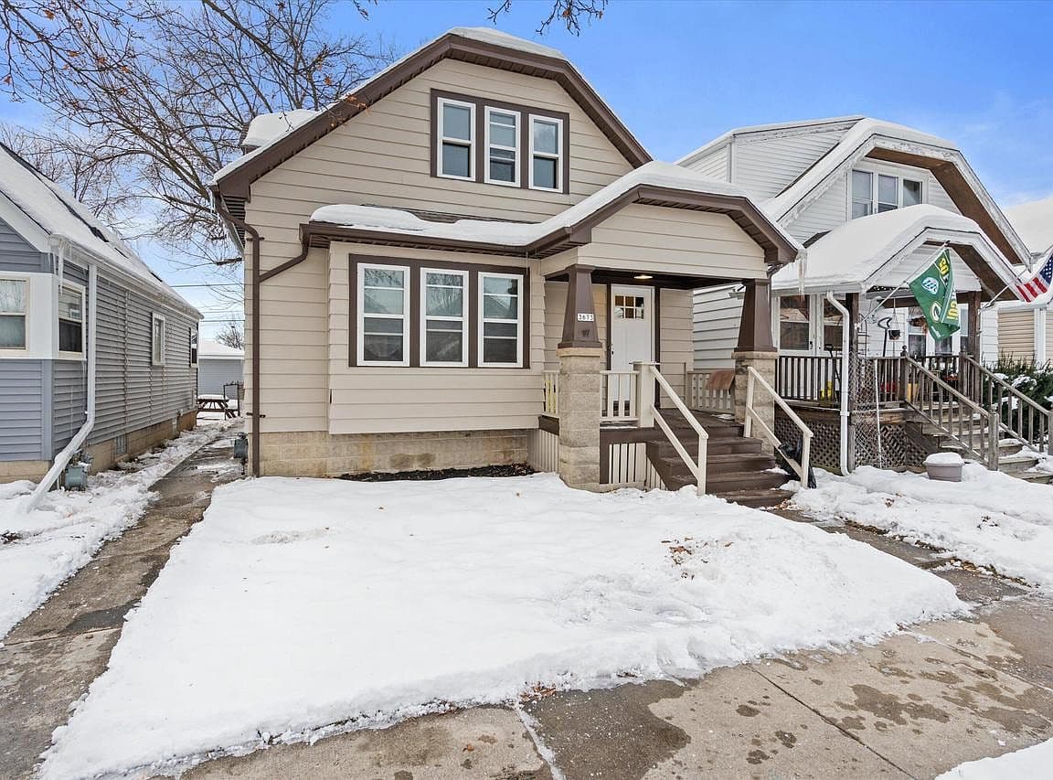Primary listing photo