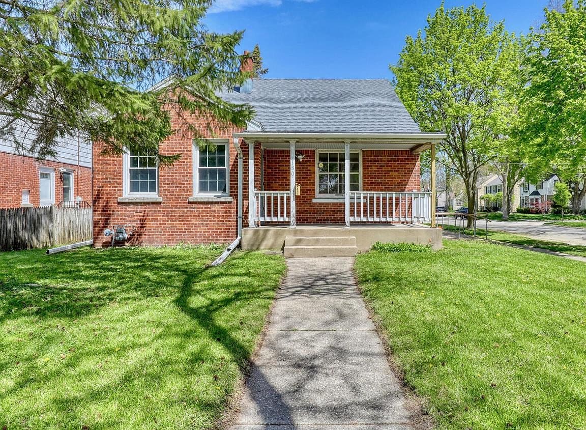 Primary listing photo