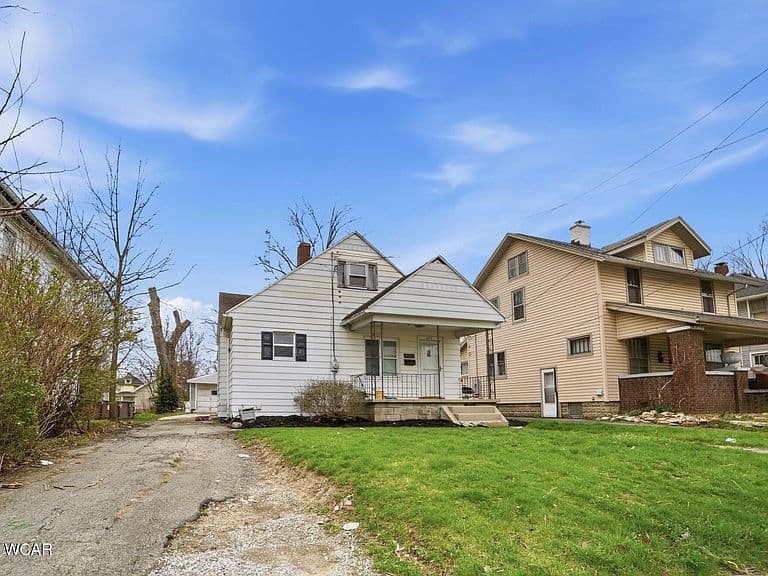 Listing photo 4