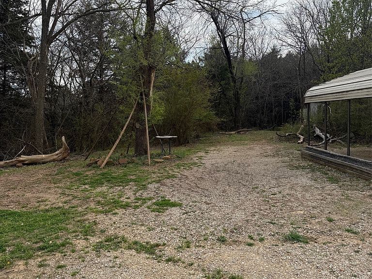 Listing photo 5