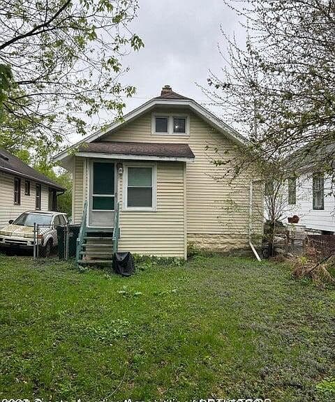 Listing photo 2