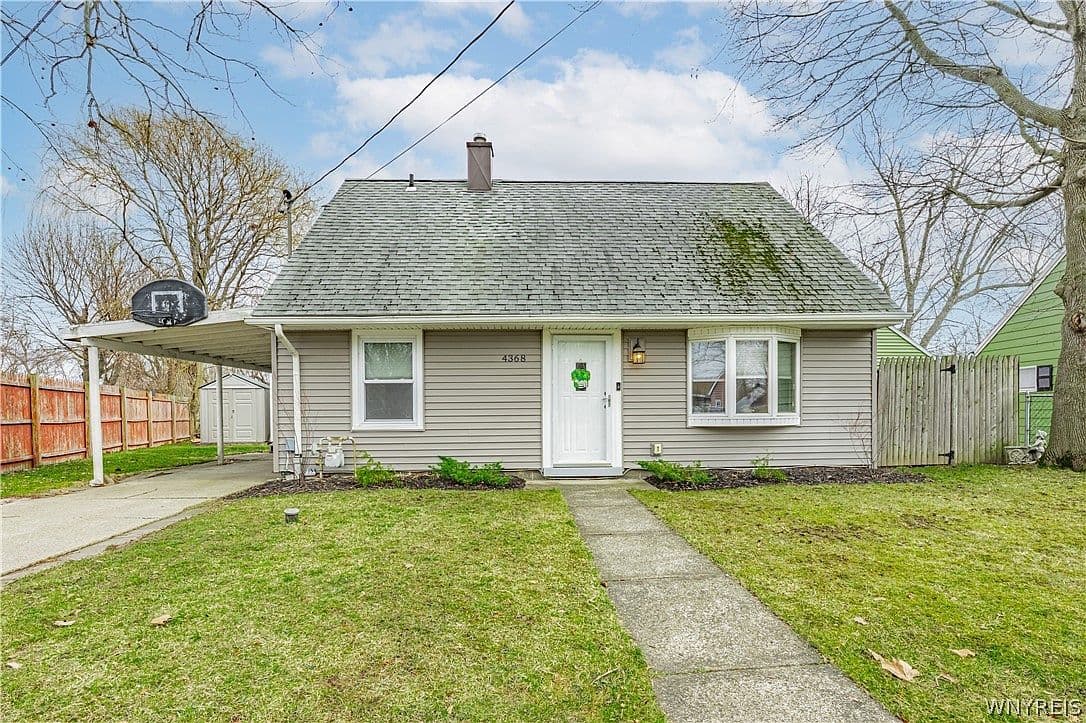 Primary listing photo