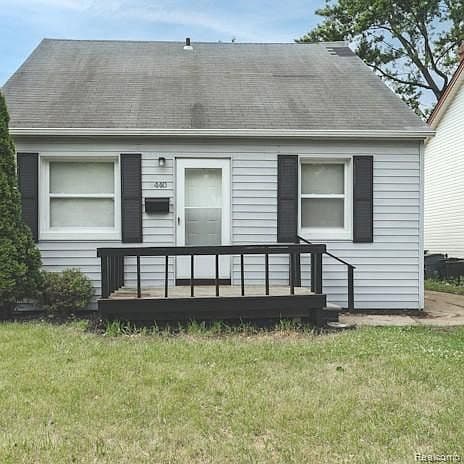 Listing photo 2