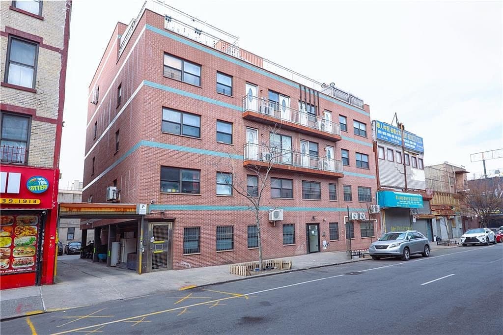 Primary listing photo