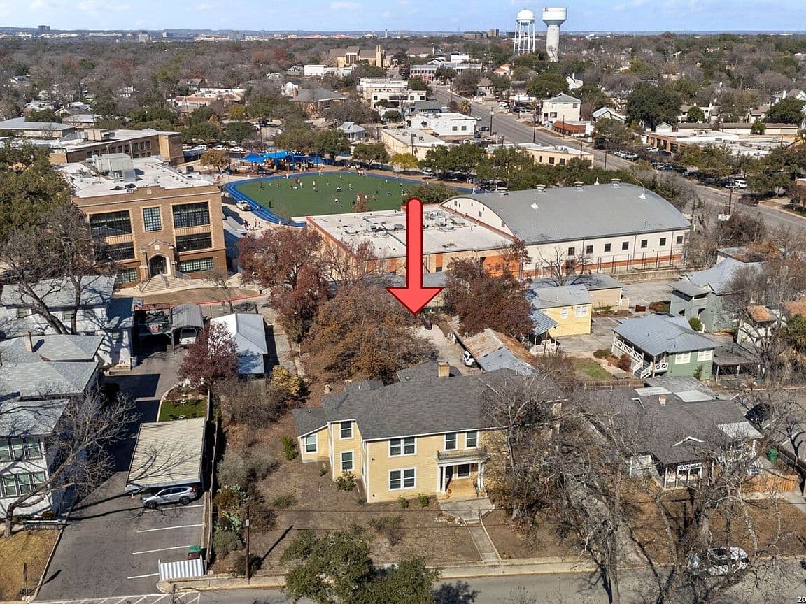 Primary listing photo