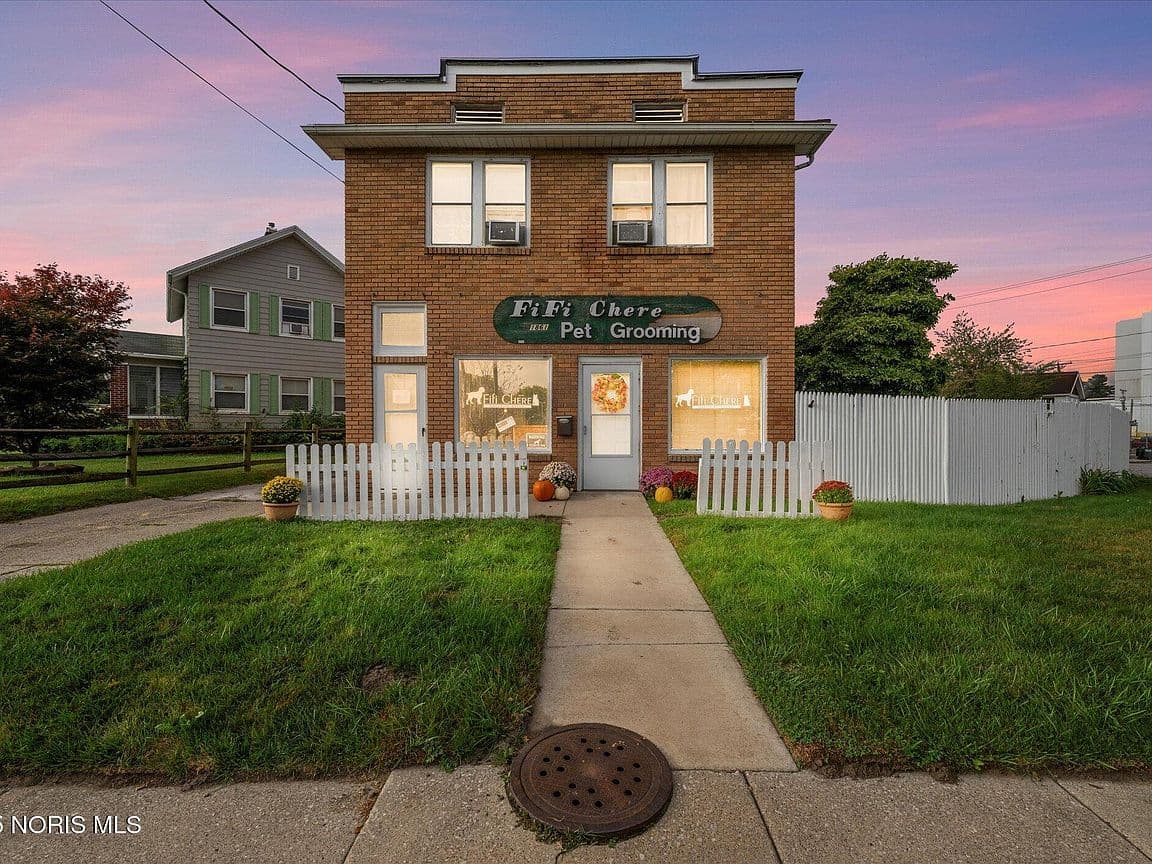 Primary listing photo