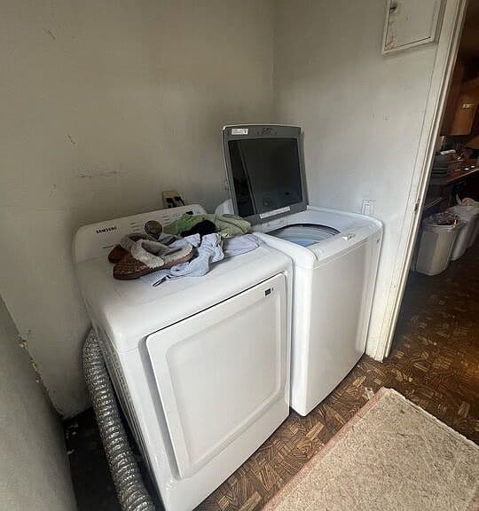 Listing photo 5