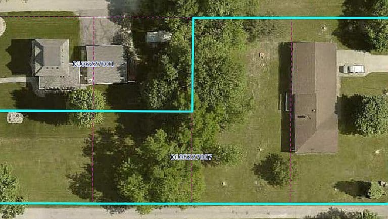 Listing photo 2