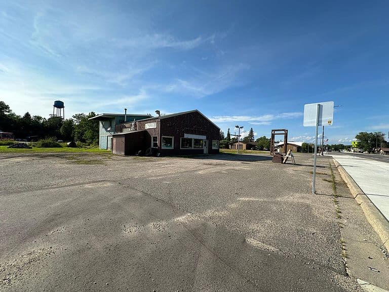 Listing photo