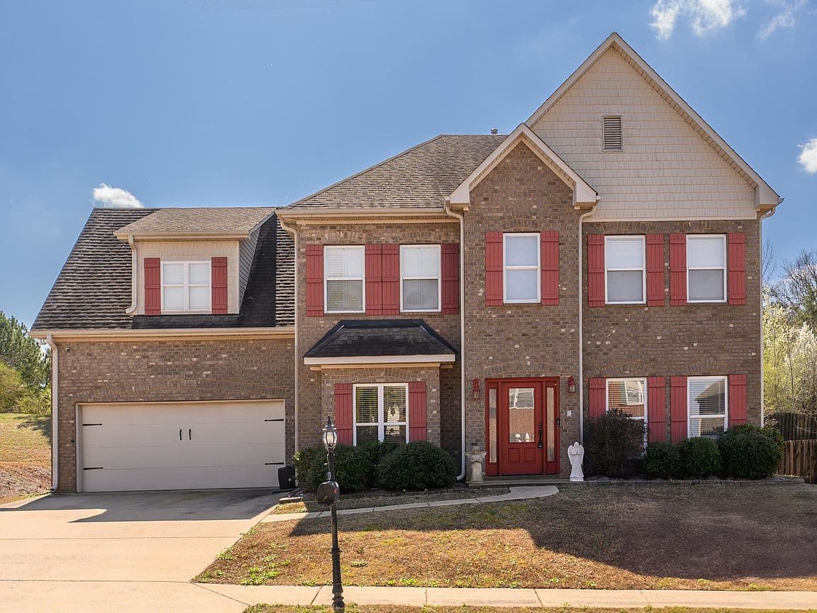Primary listing photo