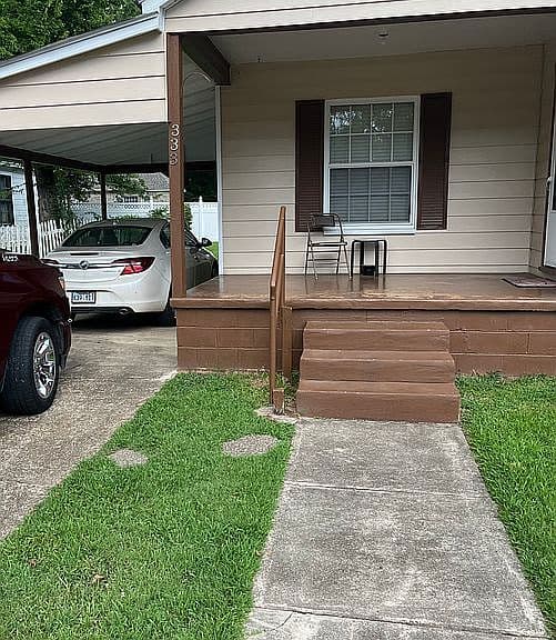Listing photo 2
