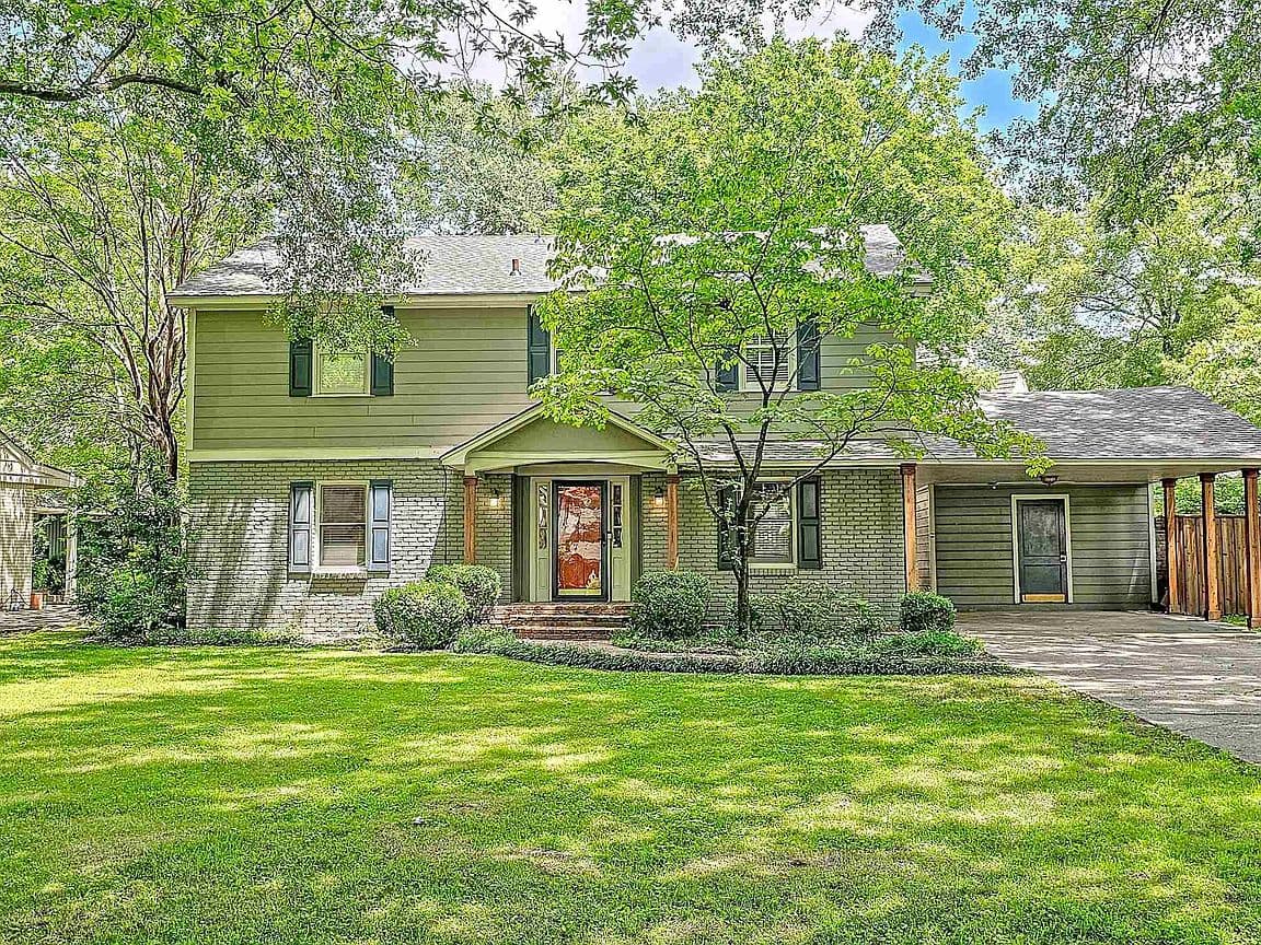 Primary listing photo