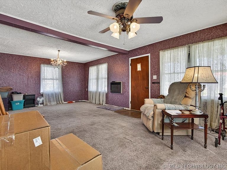 Listing photo 4