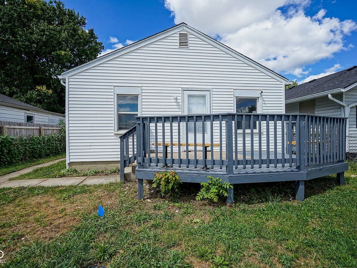Primary listing photo