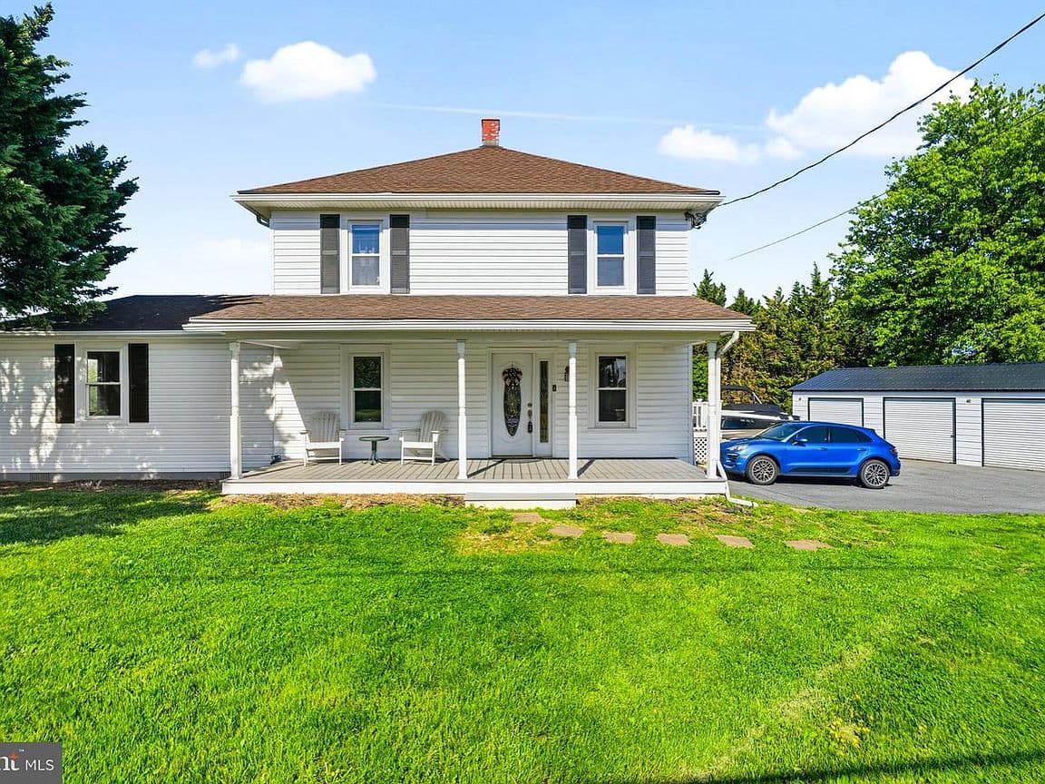 Primary listing photo
