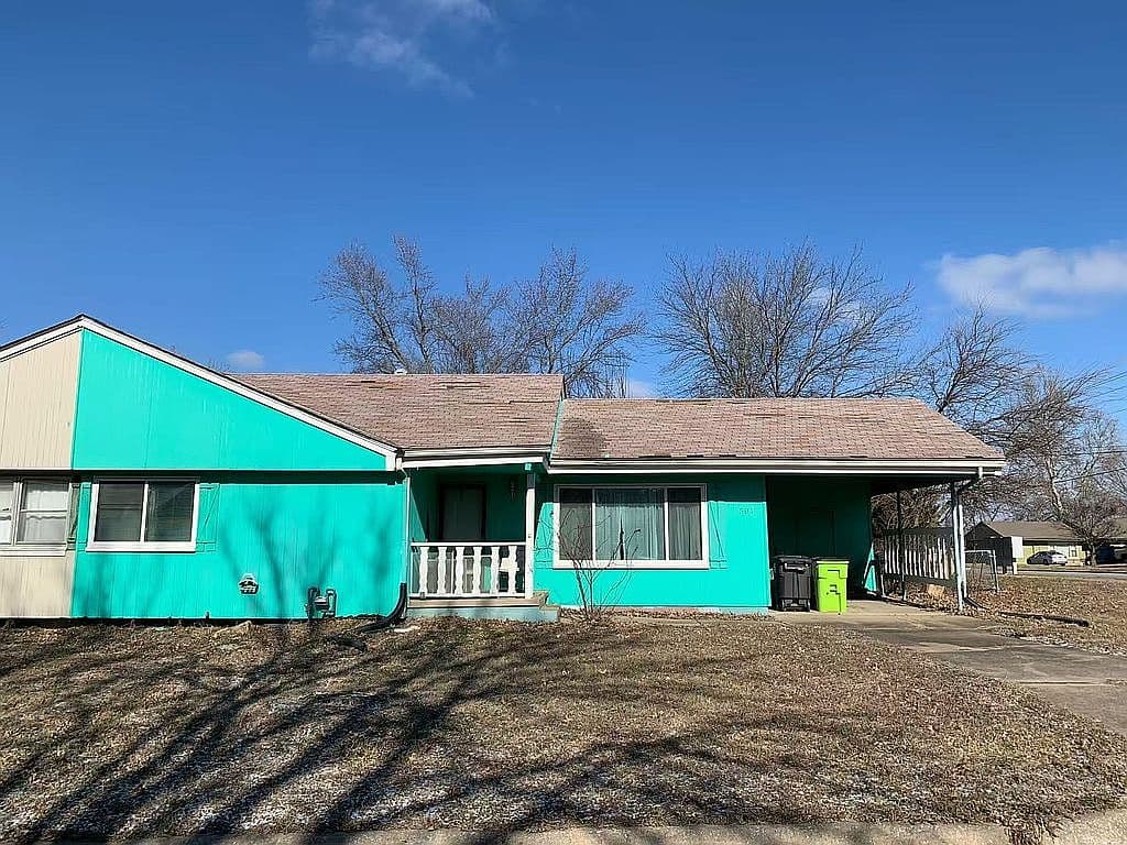 Primary listing photo