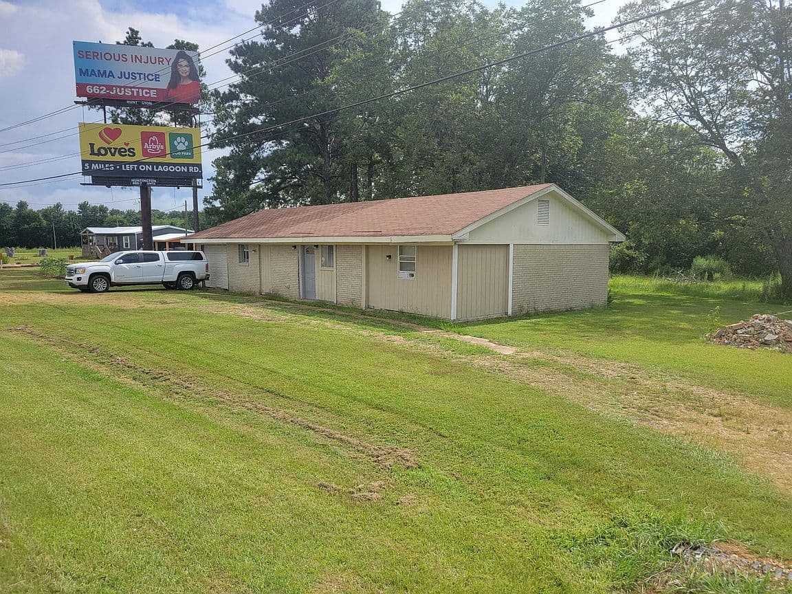 Primary listing photo