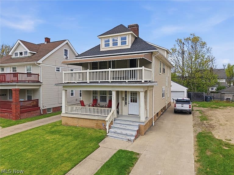 Listing photo 3