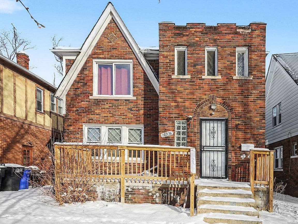 Primary listing photo