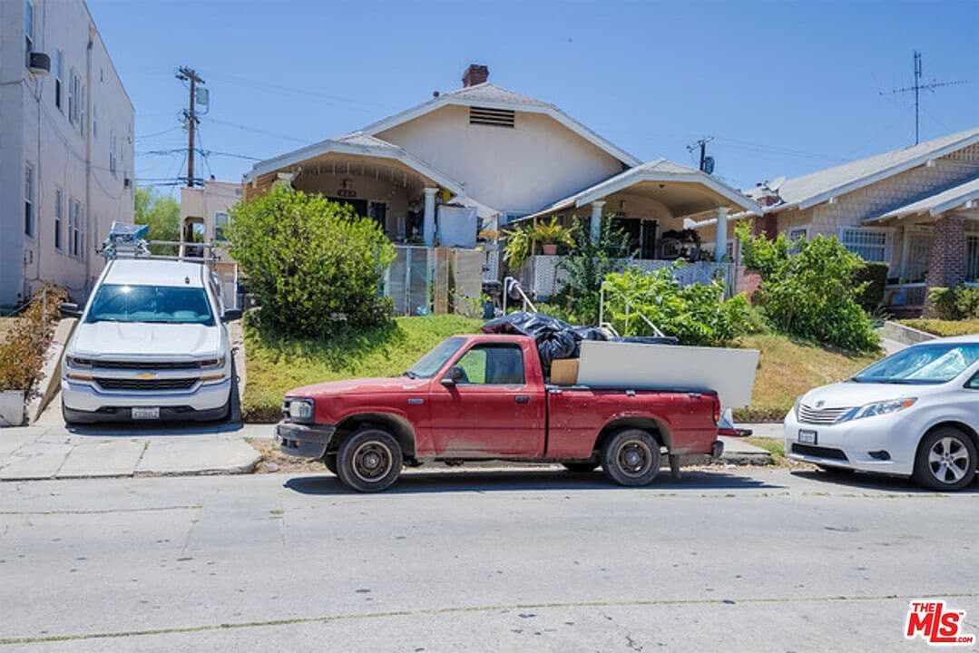 Primary listing photo