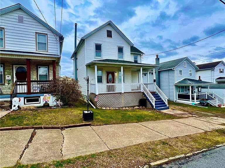 Listing photo 2