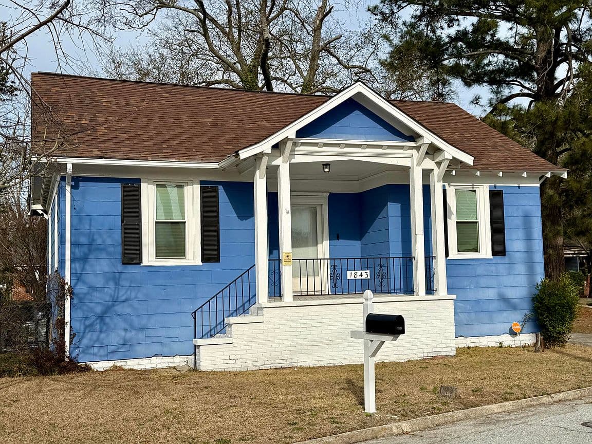 Primary listing photo