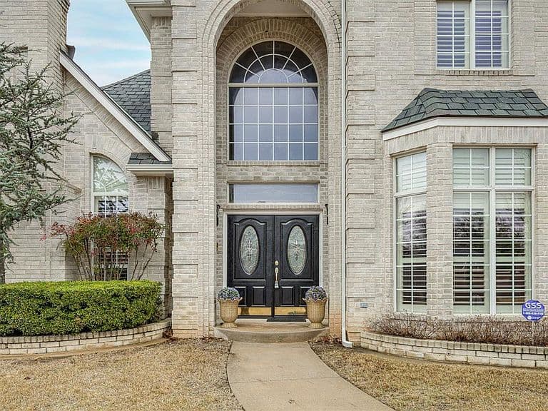 Listing photo 3