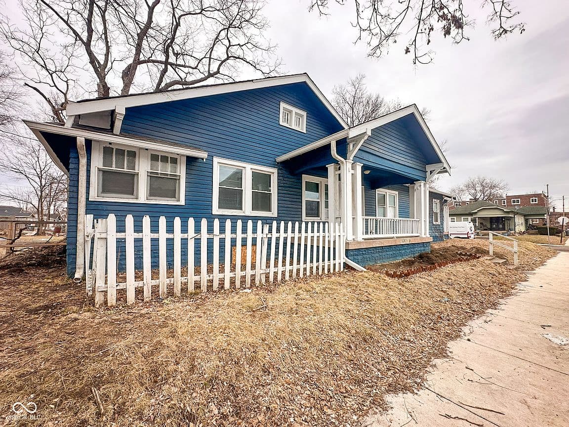 Primary listing photo