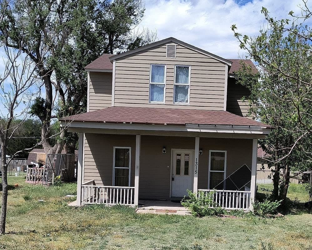 Primary listing photo