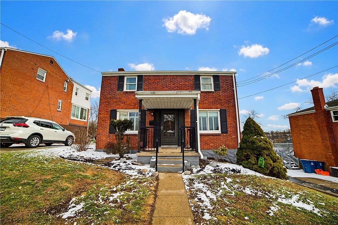 Primary listing photo