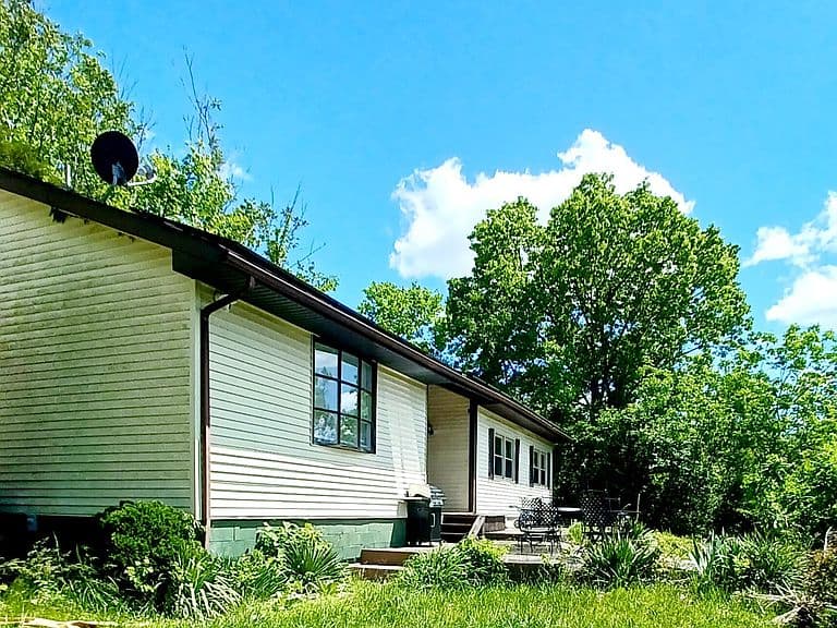 Listing photo